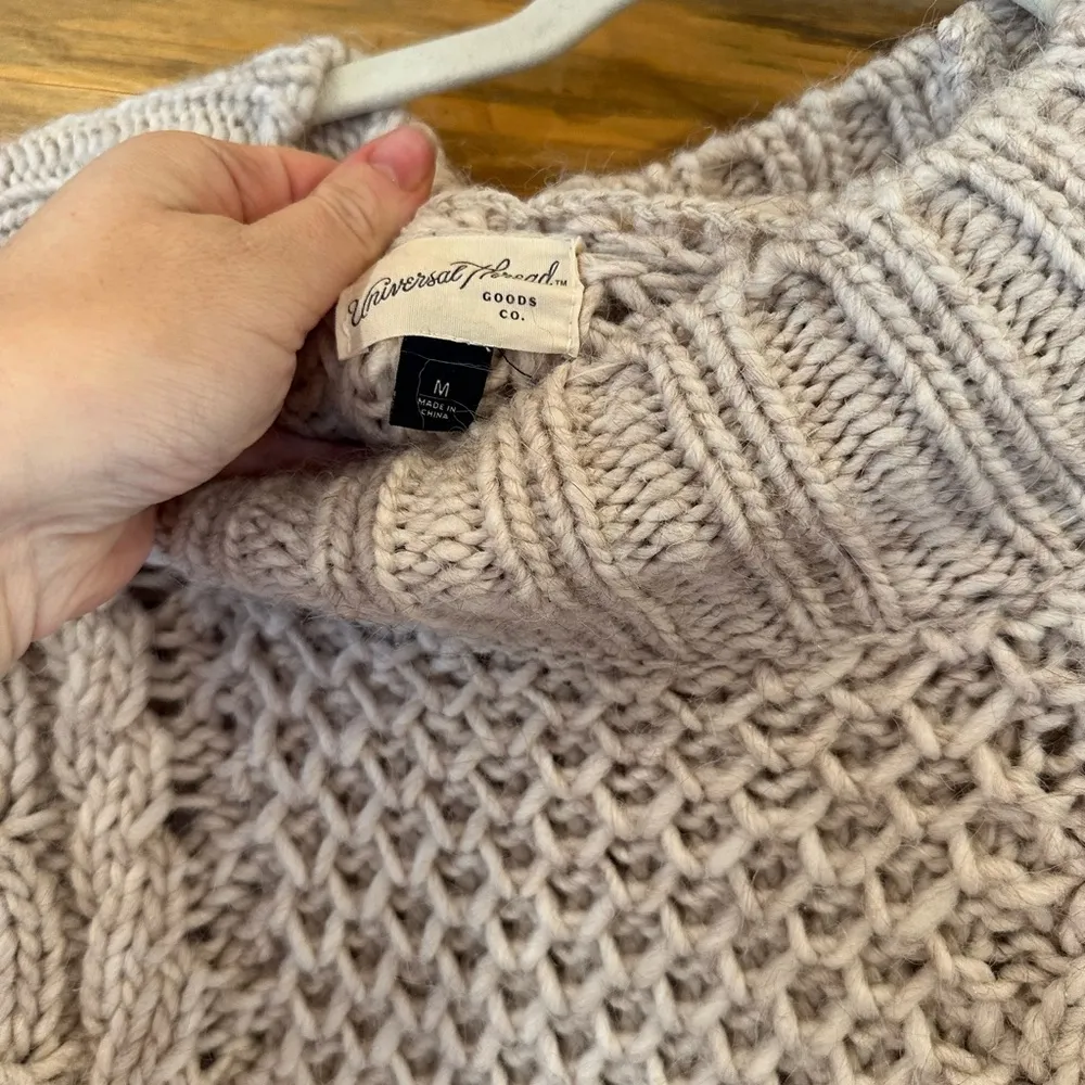 Universal Threads Universal Thread Chunky Knit Sweater - Image 3