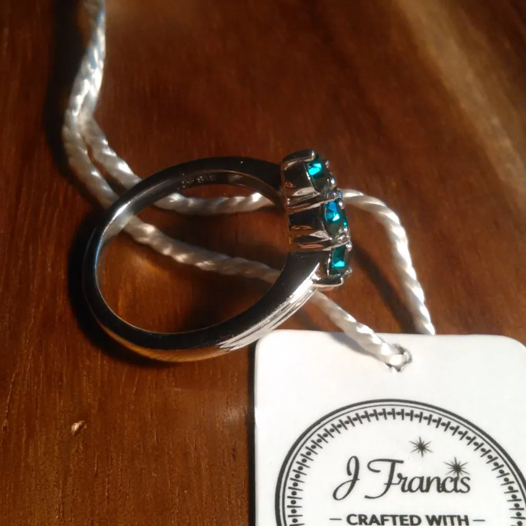 Swarovski Emerald Color Crystal Platinum Bond Ring (Size 7) - Image 5