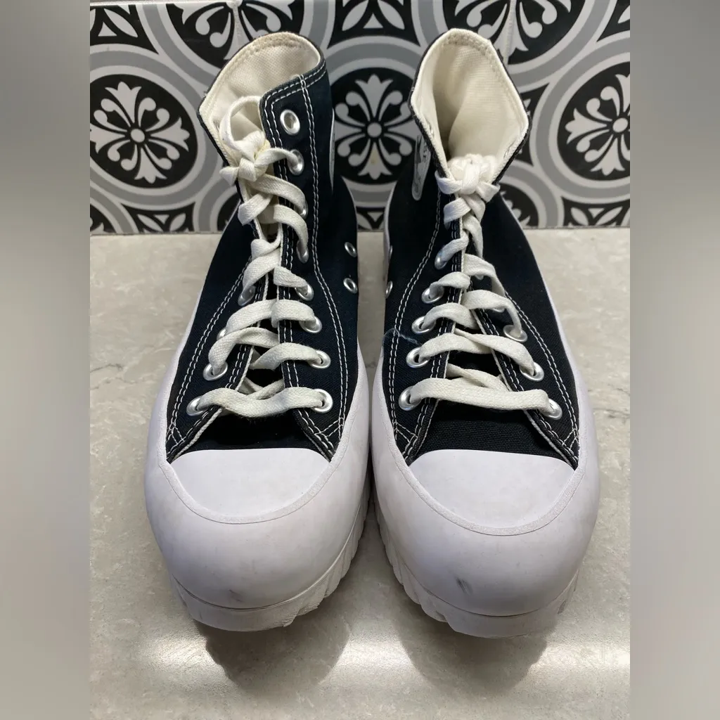 Converse Chuck Taylor Lugged 2.0 8.5 W High-Top Black Sneakers GUC - Image 3