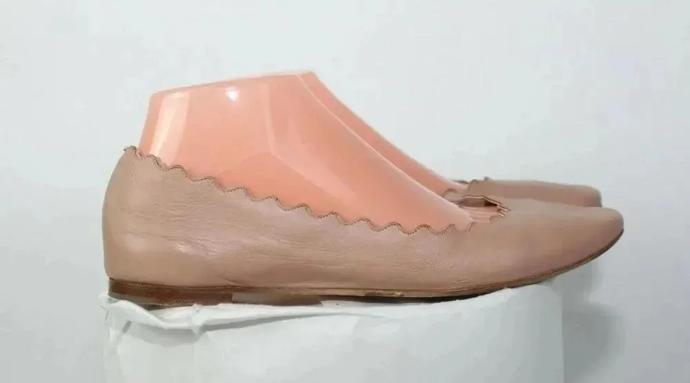 Chloe Lauren Gold Metallic Scalloped Made Italy Sz US 39.5 Sz 8.5Flats Shoes - Image 6