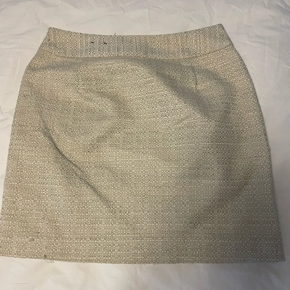 Banana Republic Pencil Skirt - Image 2