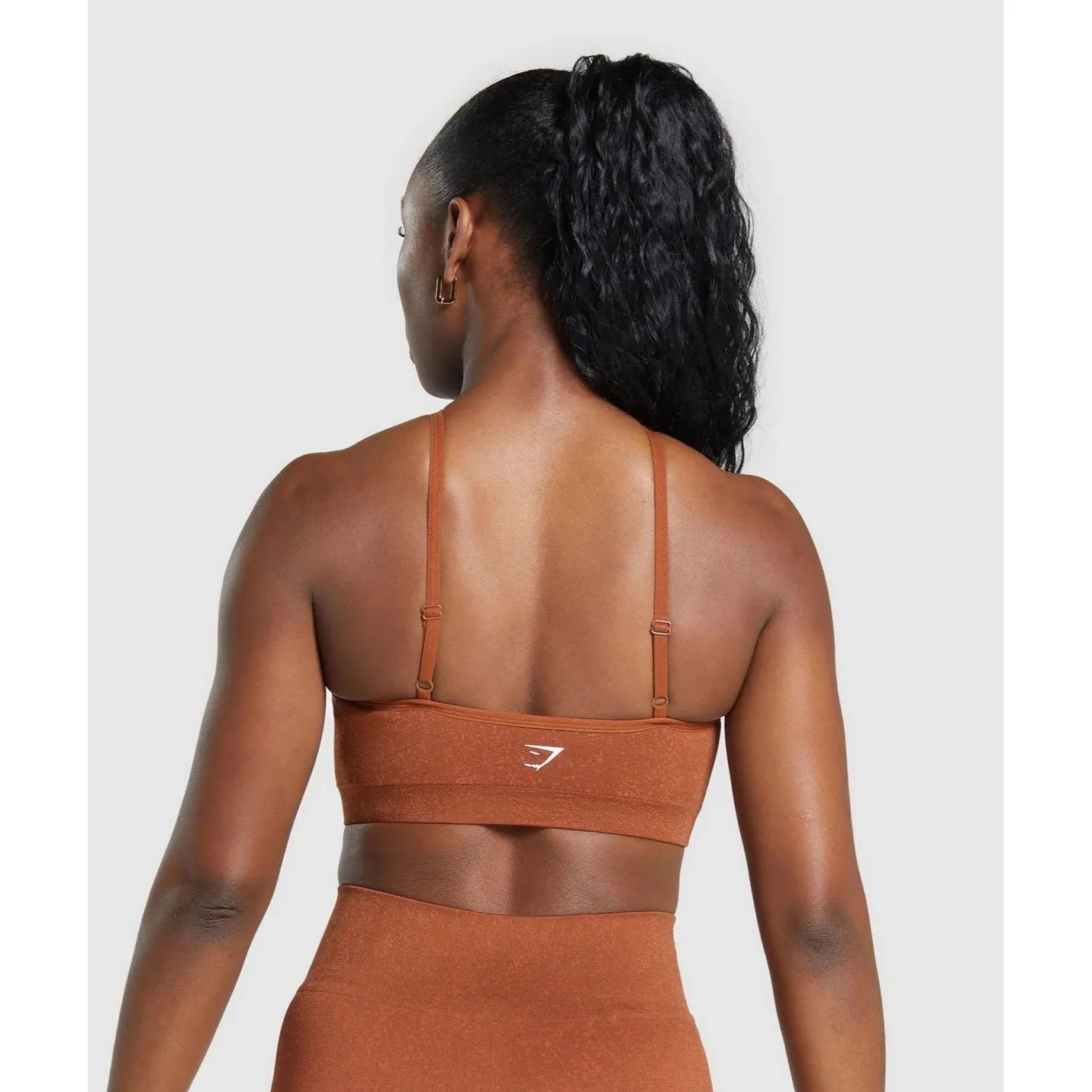 Gymshark Adapt Fleck Seamless Halter Neck Sports Bra 
Copper Brown Large - Image 10