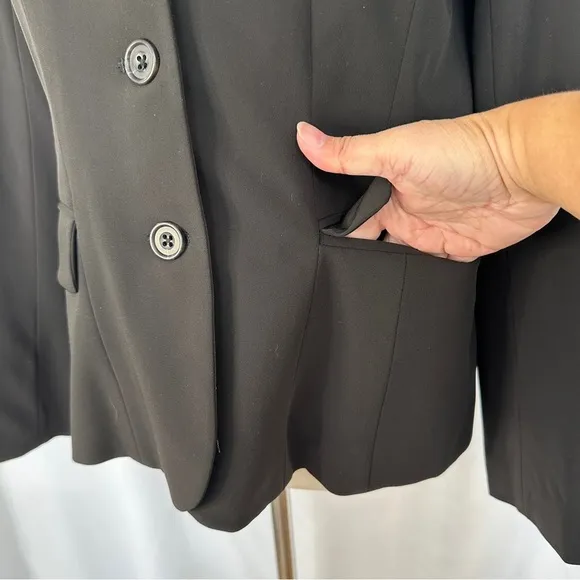 NWT Eddie Bauer Blazer‎ Womens Petite Size 2 Black Single Breasted Front Pockets - Image 4