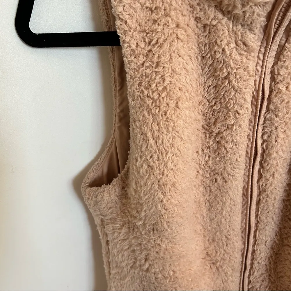 Los Gatos fleece vest Sz XS - Image 5