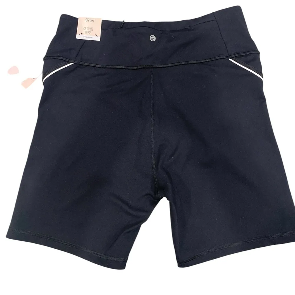 New Victoria Secret Women's Black Athletic Shorts, Women Pocket shorts, Size L‎ - Image 7