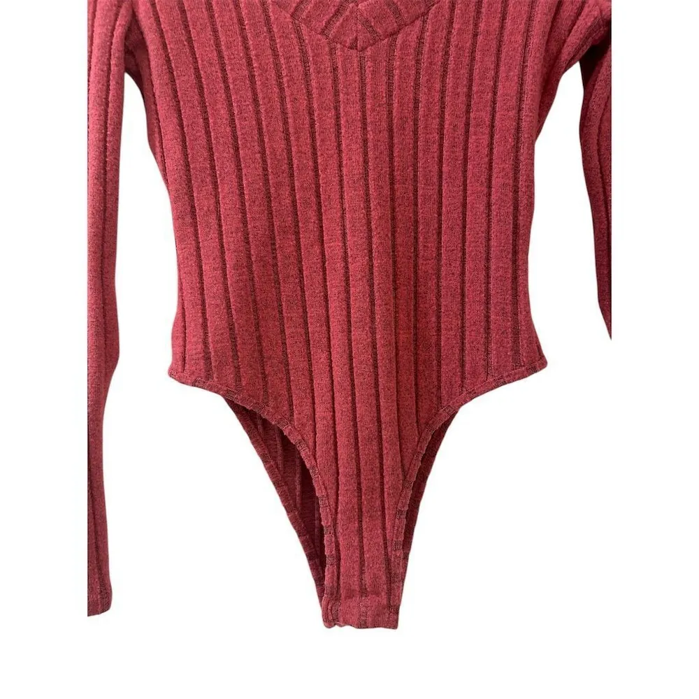 SHEIN Bodysuit Womens Size XS Red V-Neck Long Sleeve Ribbed Casual Sweater Top - Image 4