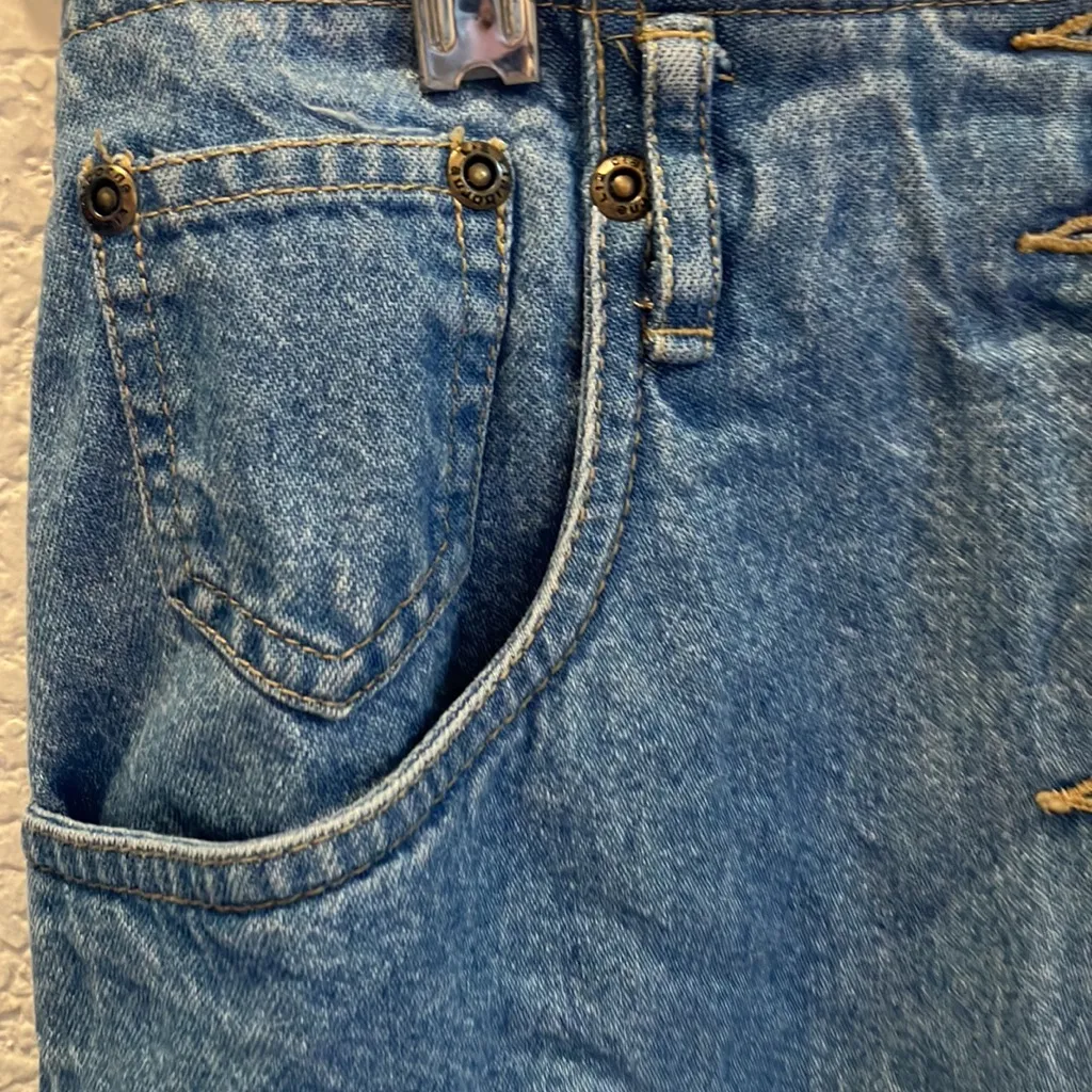 FINAL MARKDOWN Liz Claiborne denim skirt 6 - Image 2