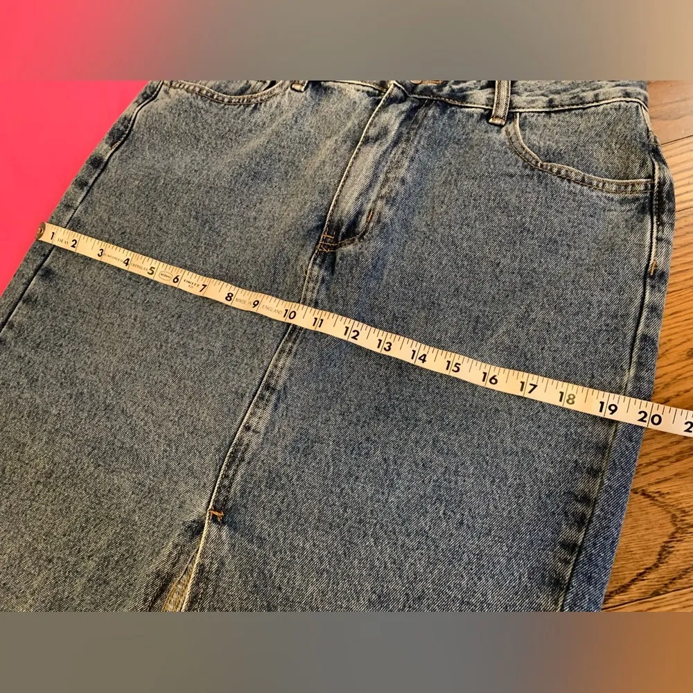 Acid wash Slit front denim midis skirt size M - Image 13