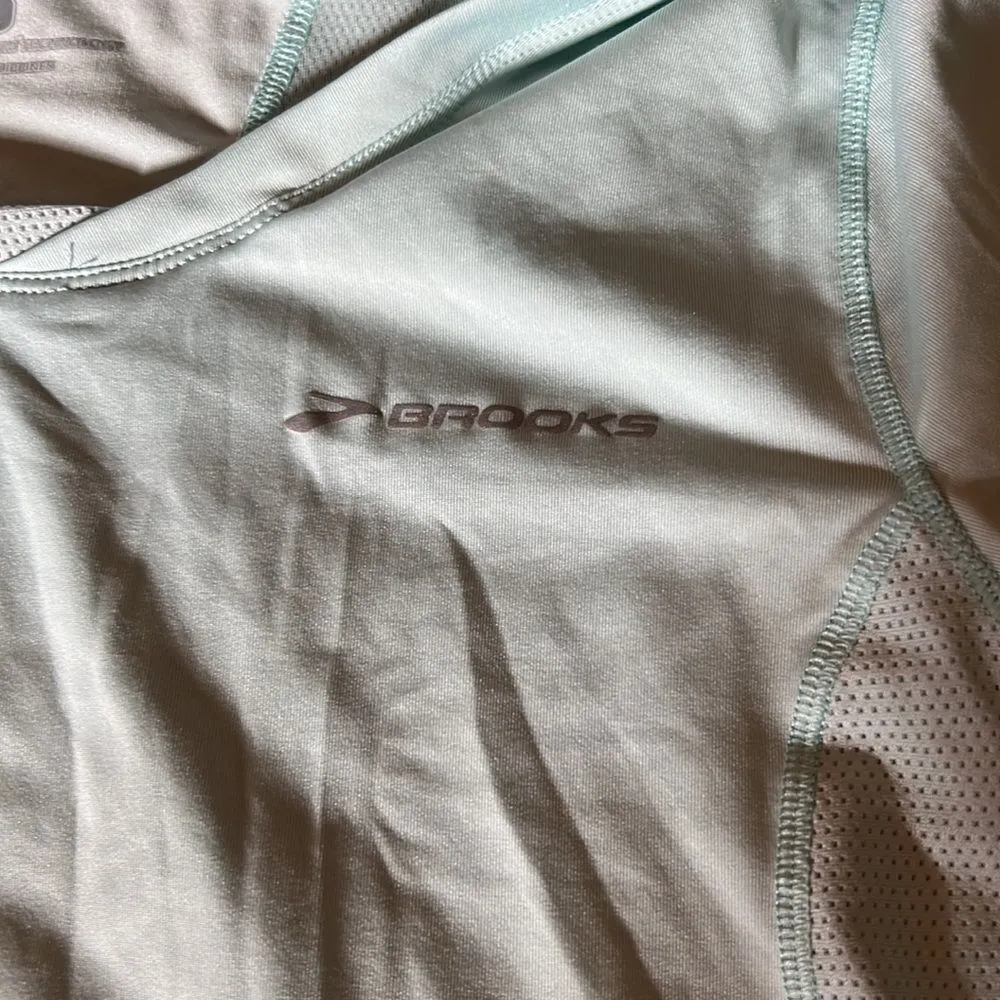 Brooks large blue top - Image 5