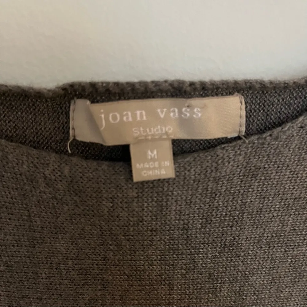 Joan Vass | cashmere blend boatneck sweater. Size Medium - Image 6