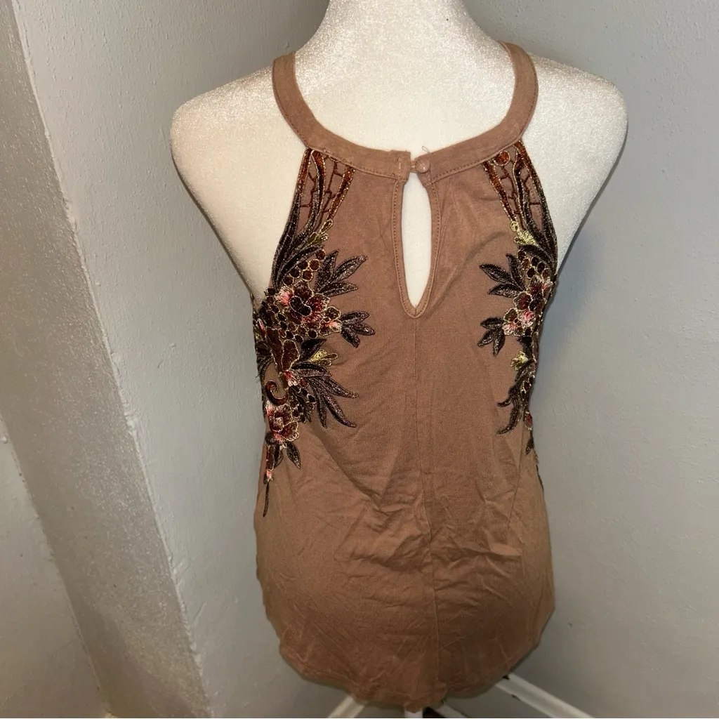 Gimmicks by BKE Tan Embroidered Tank Top - Image 4