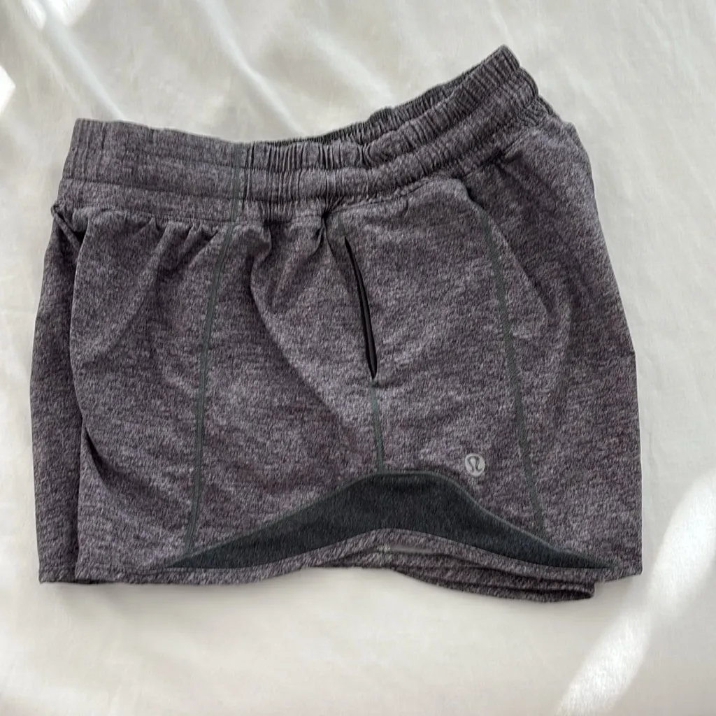 Lululemon Gray Hotty Hot Short 4" - Image 4