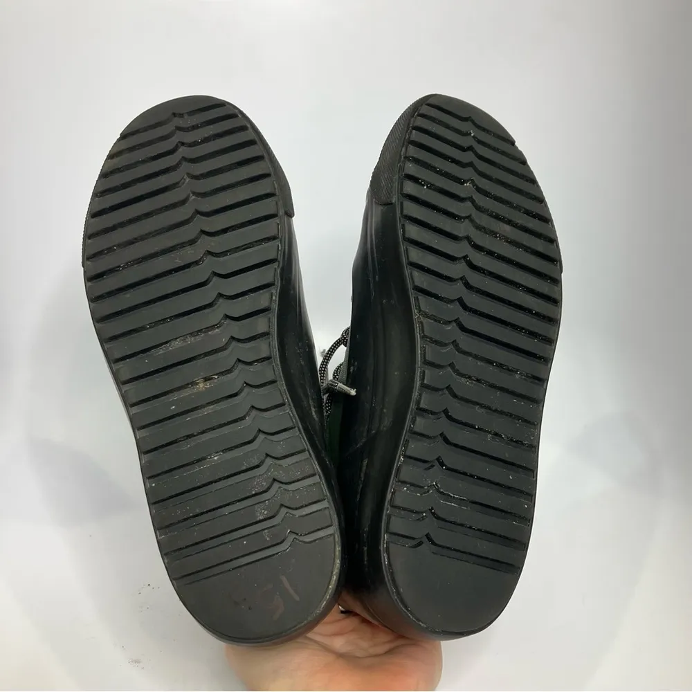 Hunter black dipped lace‎ up boots waterproof rain boots women’s size 8.5 trendy - Image 7