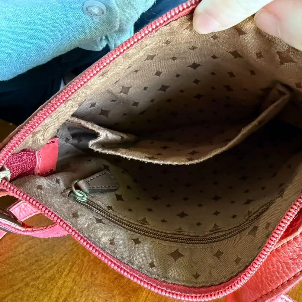 Fossil Coral Orange 100% Cow Hide Leather Square Crossbody Zipper Top Purse Bag - Image 7