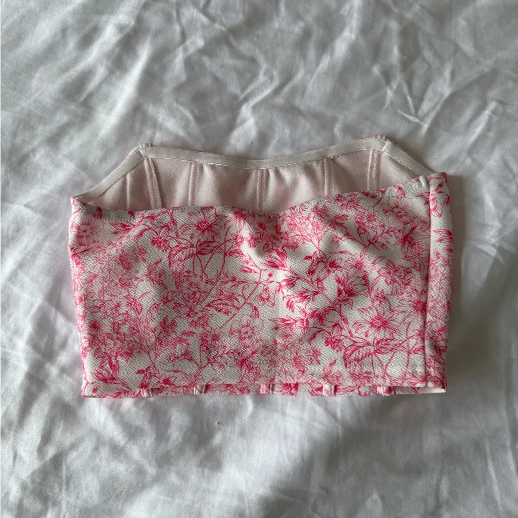 White with pink flowers Shein strapless cropped top - Image 3