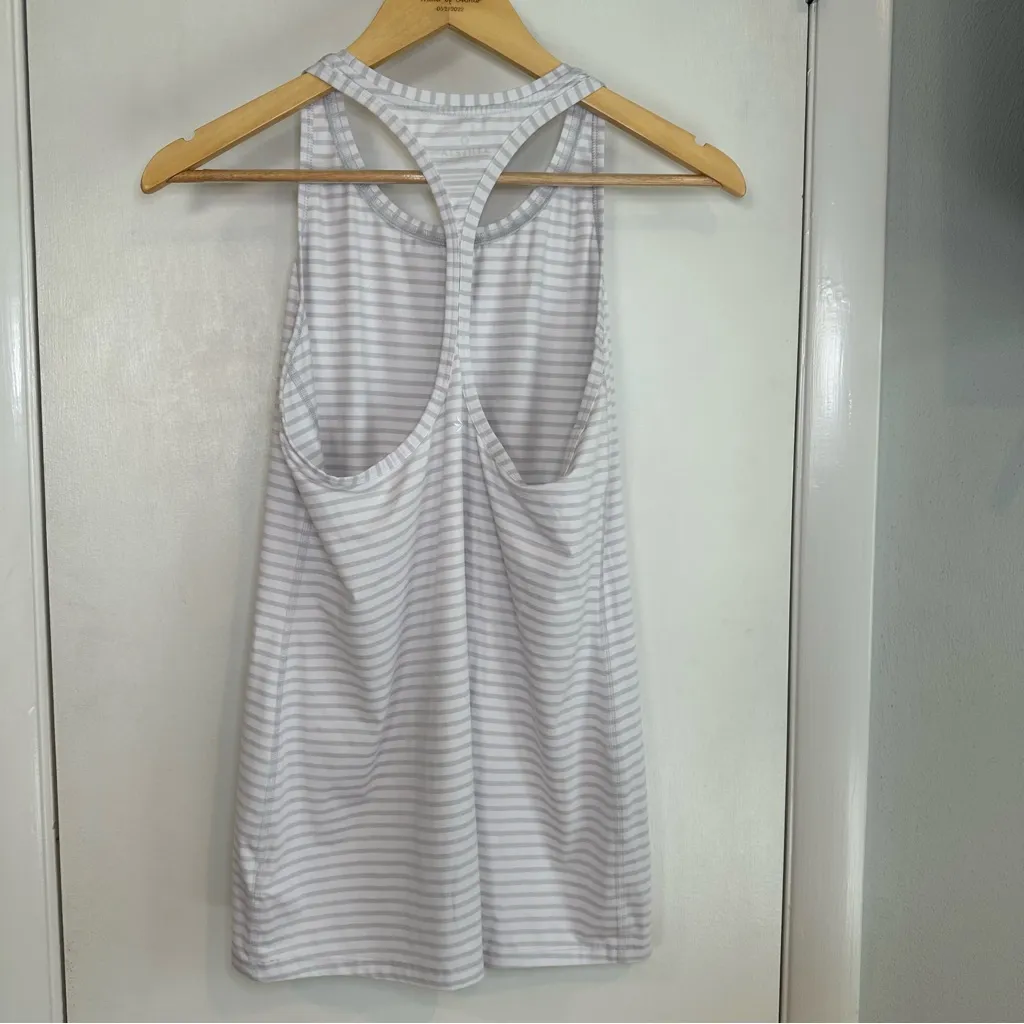 Athleta Racerback Tank Top. SIze: Small. White & Gray Stripes. - Image 3