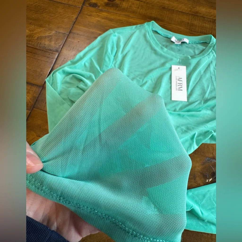 AFRM Los Angeles Long Sleeve Mesh Top mint green size S NWT - Image 4