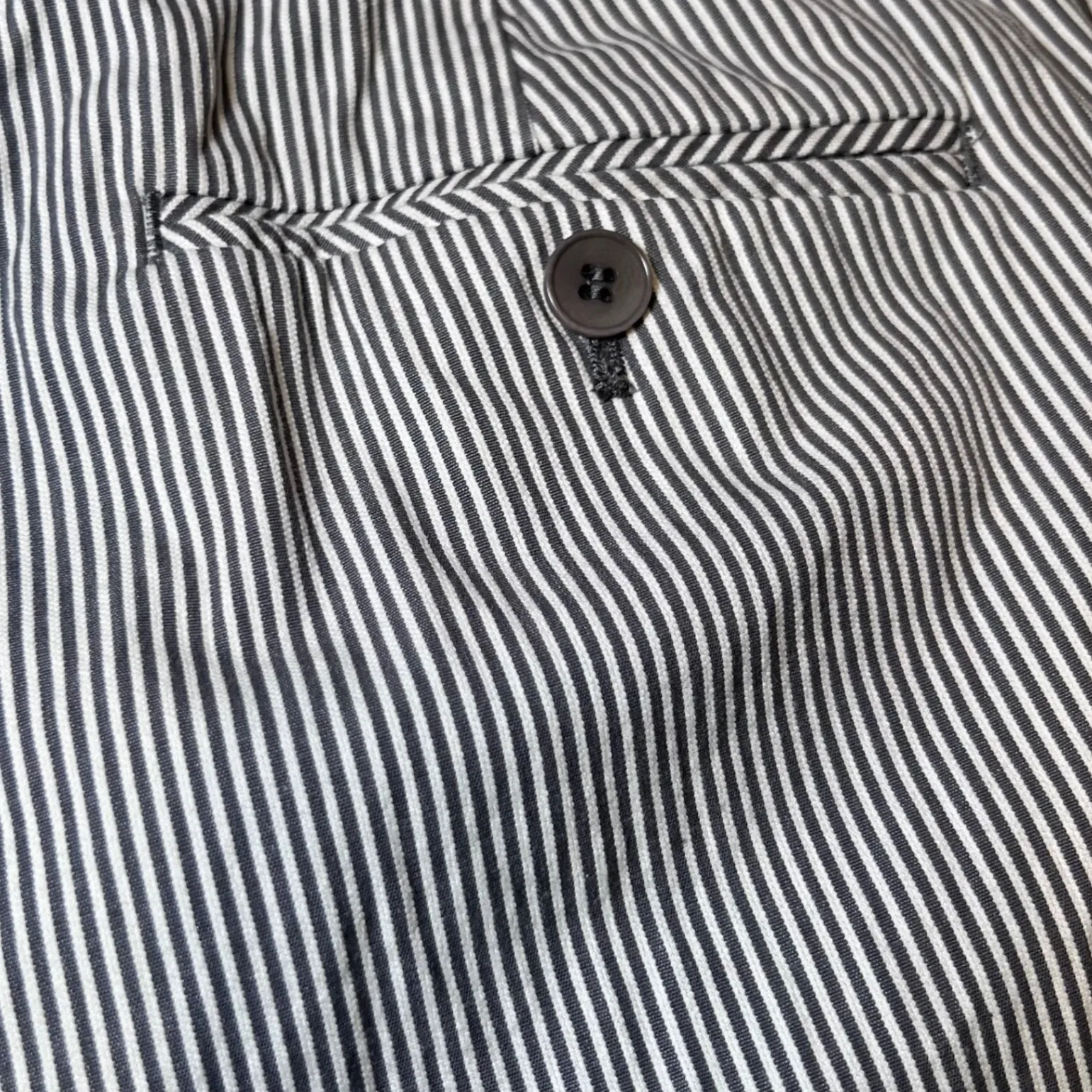 Talbots Curvy Fit Cropped Pants Women 12 Grey White Striped Casual Office Work - Image 8