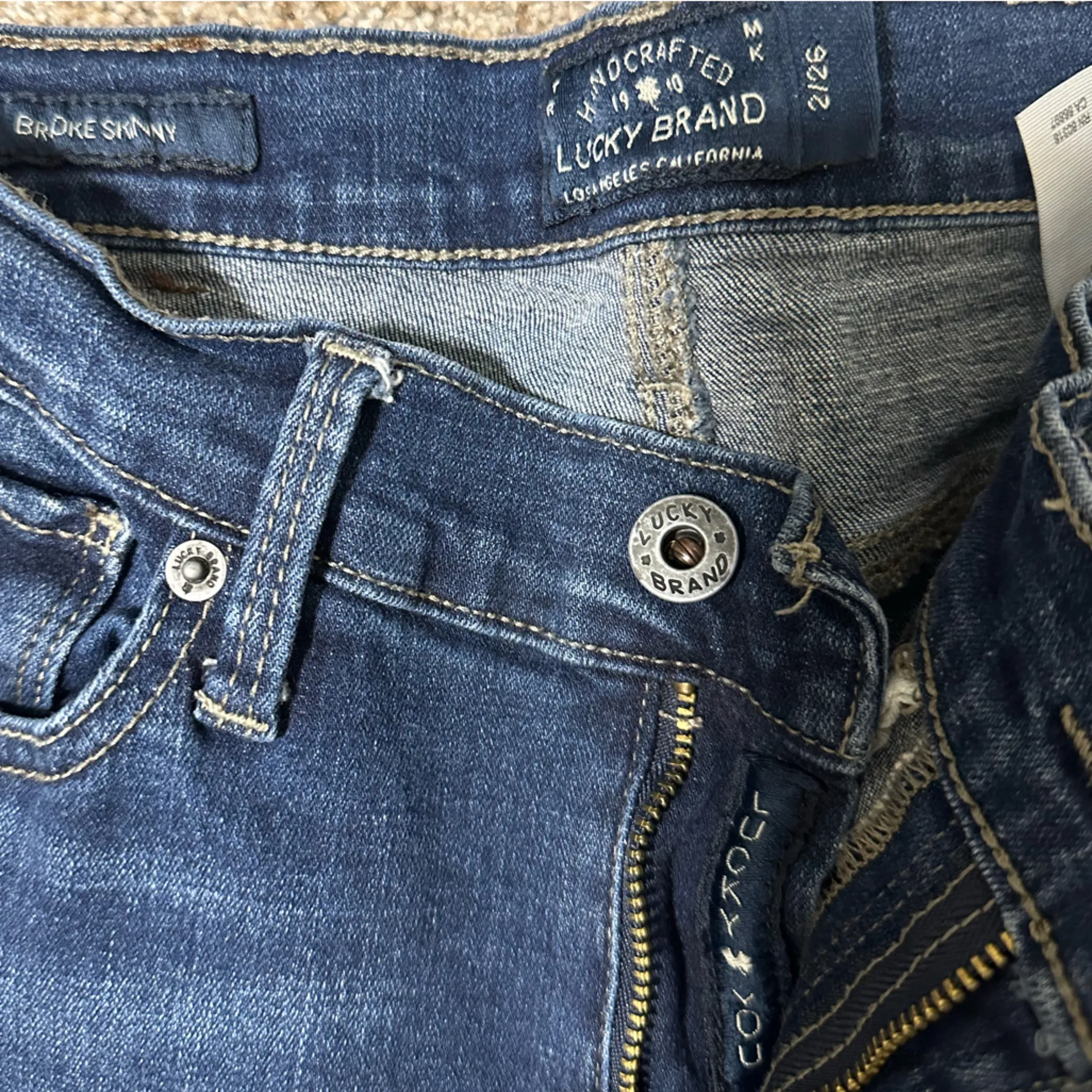 Lucky Brand Women’s Skinny Jeans Size 2/26 Dark Wash Denim - Image 5