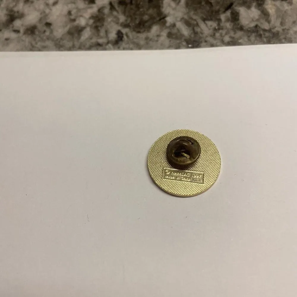 Signed CATS! Wild To Wild NHMLAC 1997 Brooch Tack Pin - Image 10