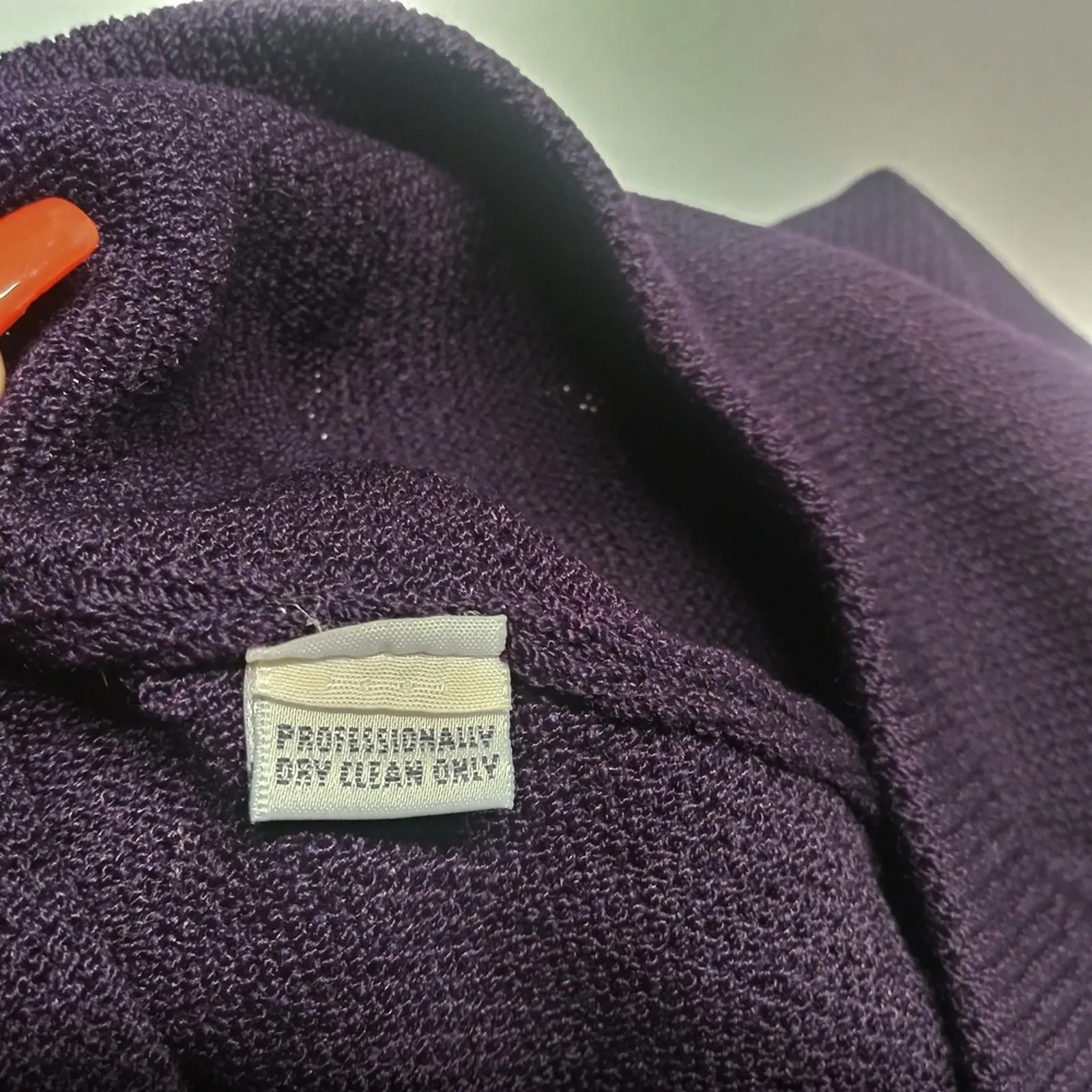 ST JOHN Vintage Eggplant Purple Santana Knit Midi Pencil Skirt Size 6 - Image 4