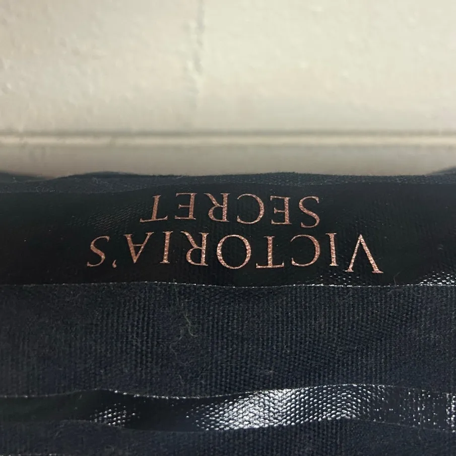 Victoria’s Secret Black Ziip Up Weekender Tote - Image 4