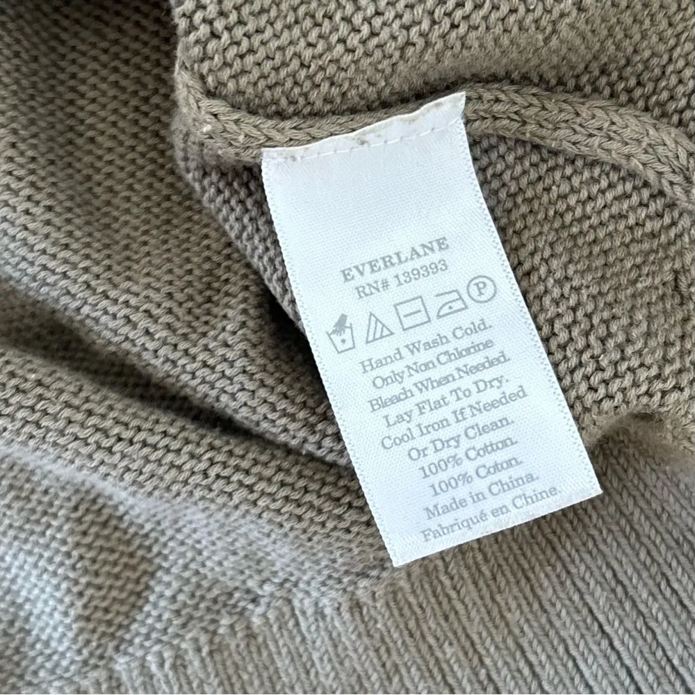 Everlane  beige high neck long sleeve top - Image 4