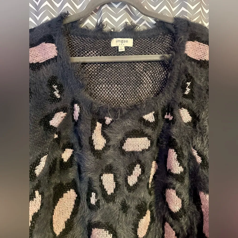 NWOT Umgee | Roaring Good Time Distressed Animal Print fuzzy Sweater, Size L - Image 2