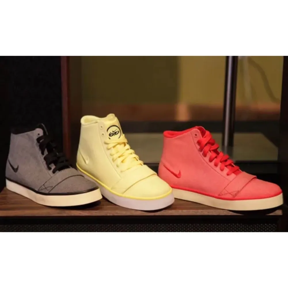 Nike 6.0 WMNS Balsa Mid Yellow Sneakers Size 7.5 - Image 3