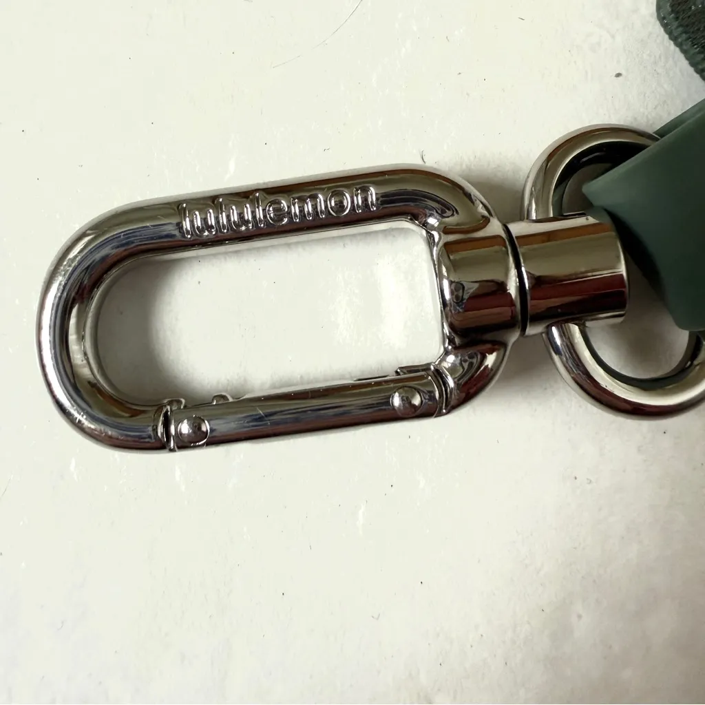 Lululemon Never Lost Keychain Green New Bag Charm - Image 3