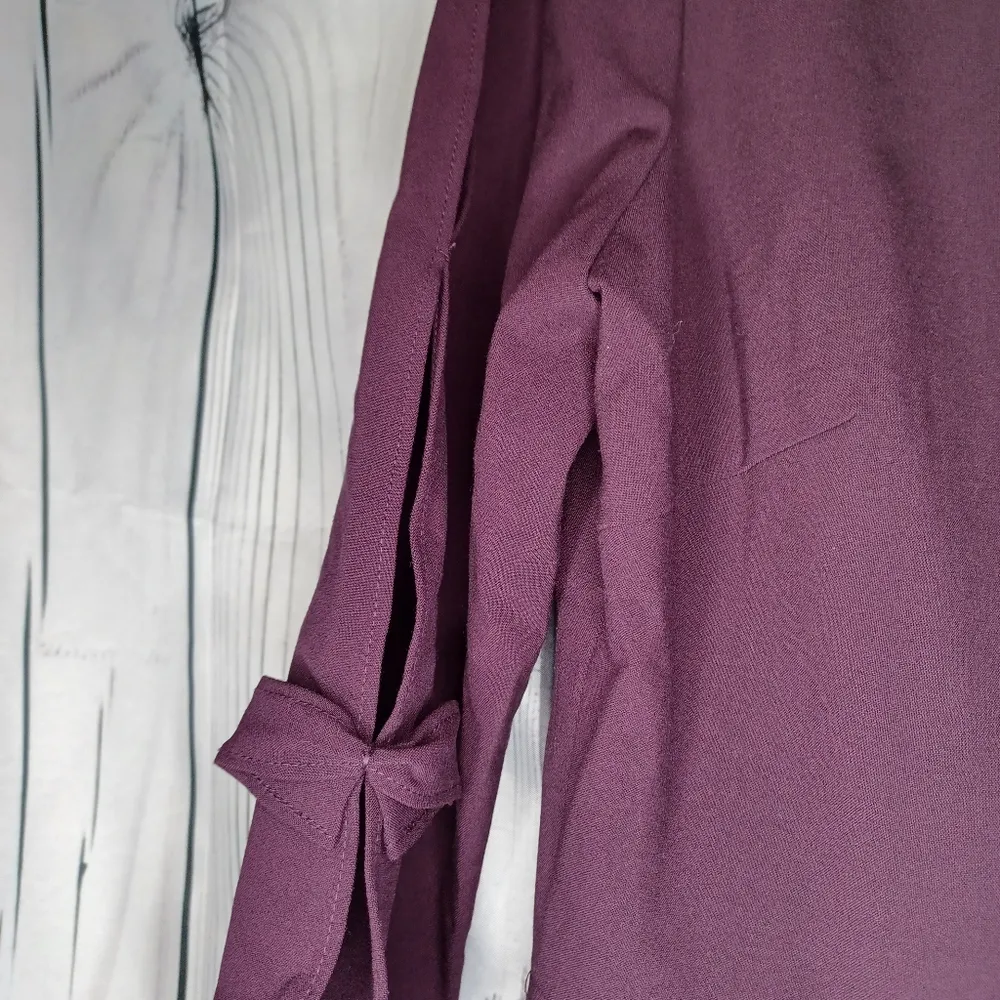 Tahari Arthur Levine 3/4 sleeve Womens 8 Dress Purple Pleated - Image 2