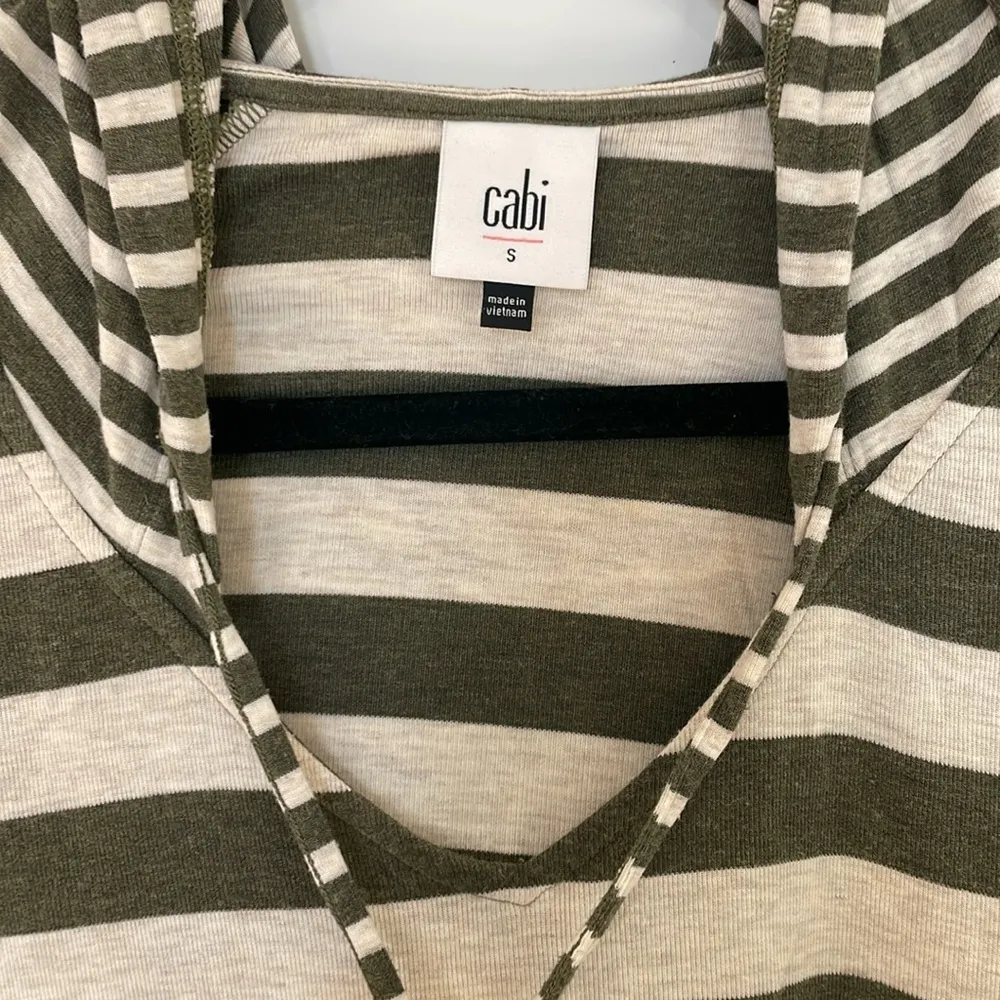 Cabi 3995 Striped Soft Stretch Jersey Knit Playoff Hoodie Pullover Top Sz Small - Image 5