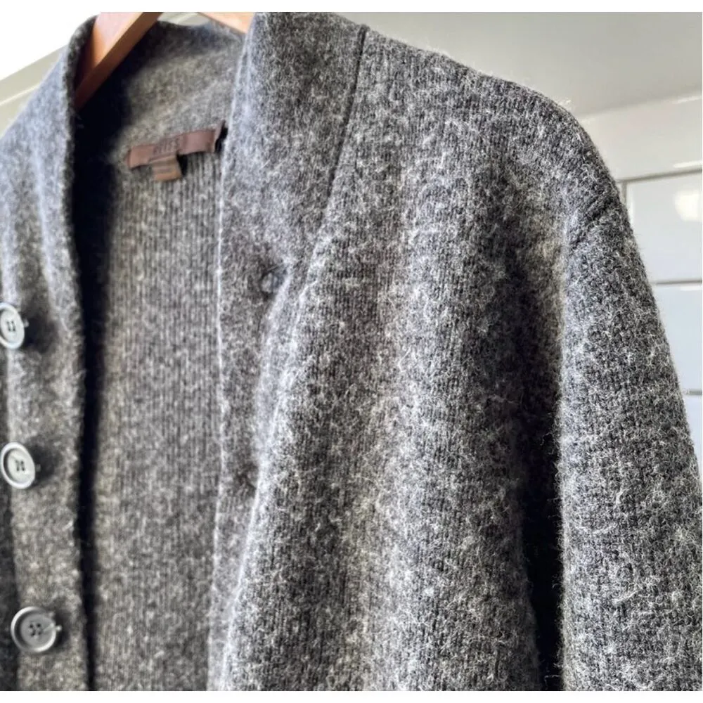 Reiss wool blend fuzzy cardigan size medium gray excellent condition - Image 4