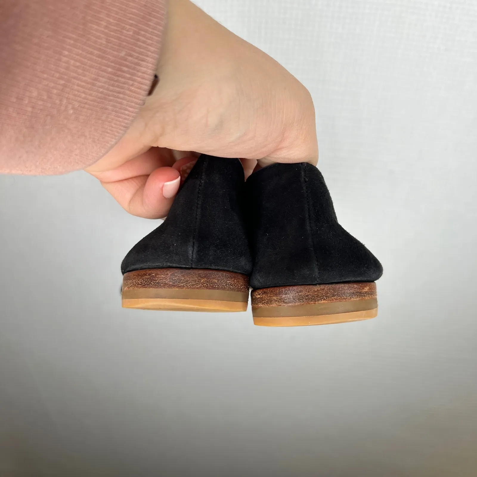 Barneys New York Black Suede Ballet Flats Women's Made in Italy Size 37‎ - Image 5