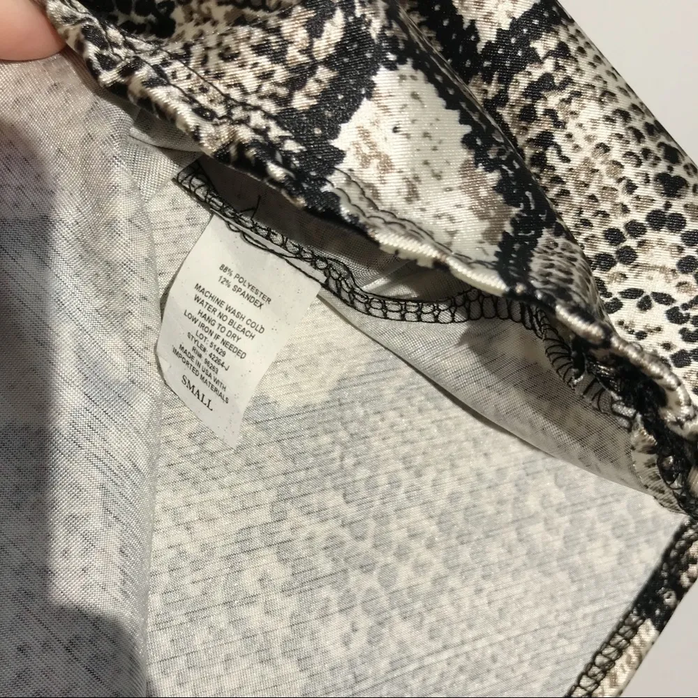 NWT Black and White Satin Snake Print Midi Skirt - Image 6