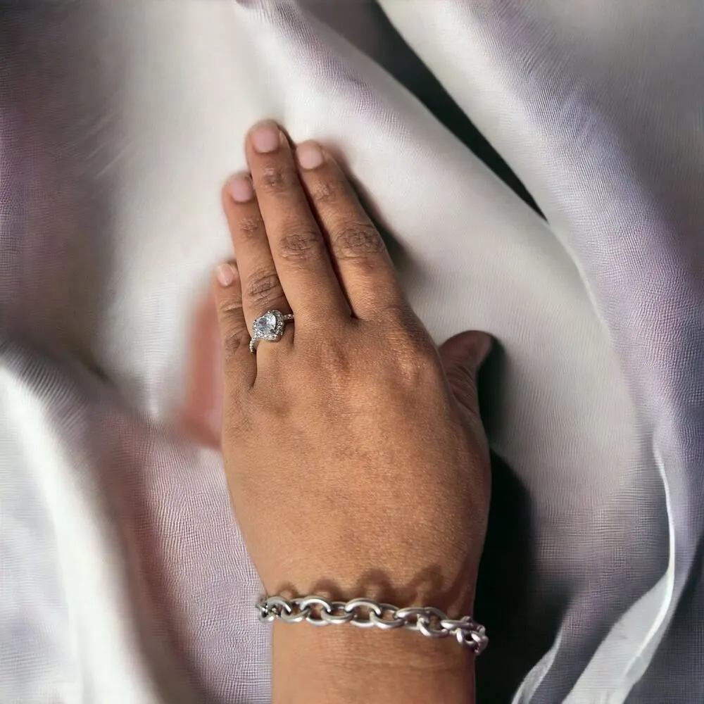 Silver Heart Cubic Zirconia Women's Ring Size 6 NEW IN BOX Silver - Image 4