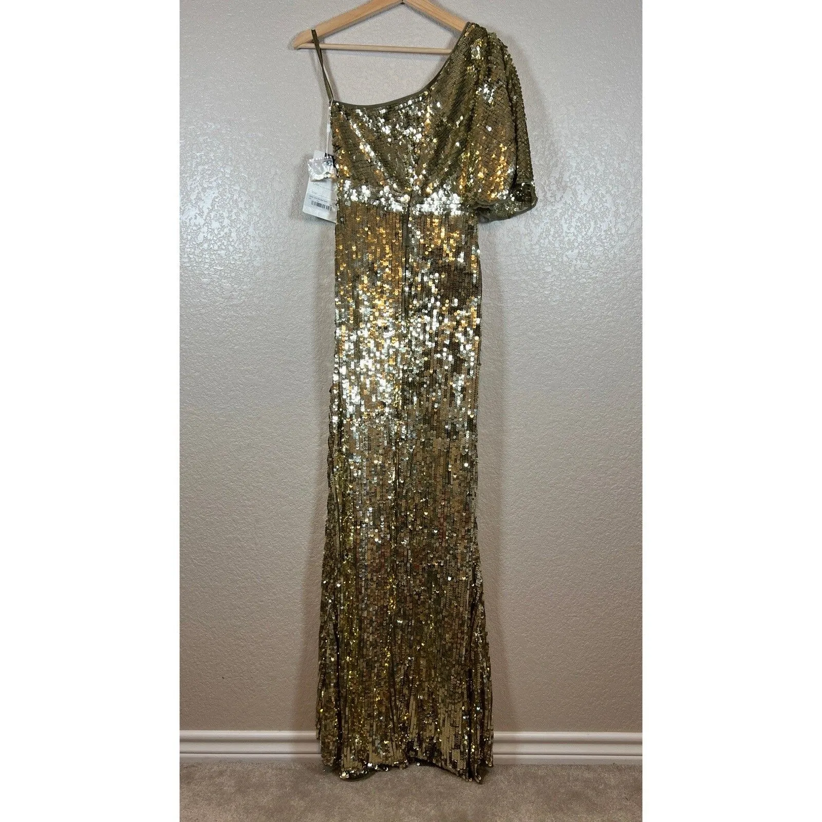 Mac Duggal Evening Gown Size 2 Gold Embellished Cap Sleeve Cowl Neck Trumpet - Image 10