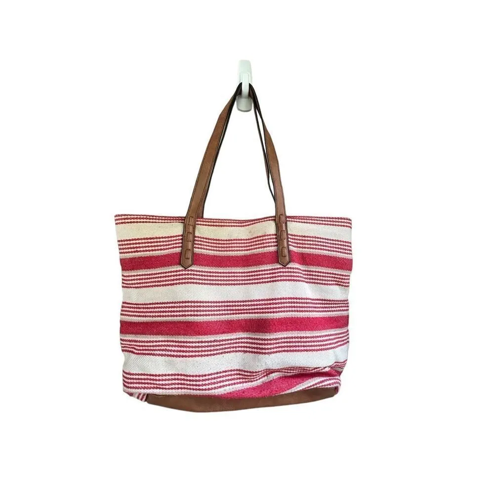 Bueno  handbag red striped shoulder bag - Image 3