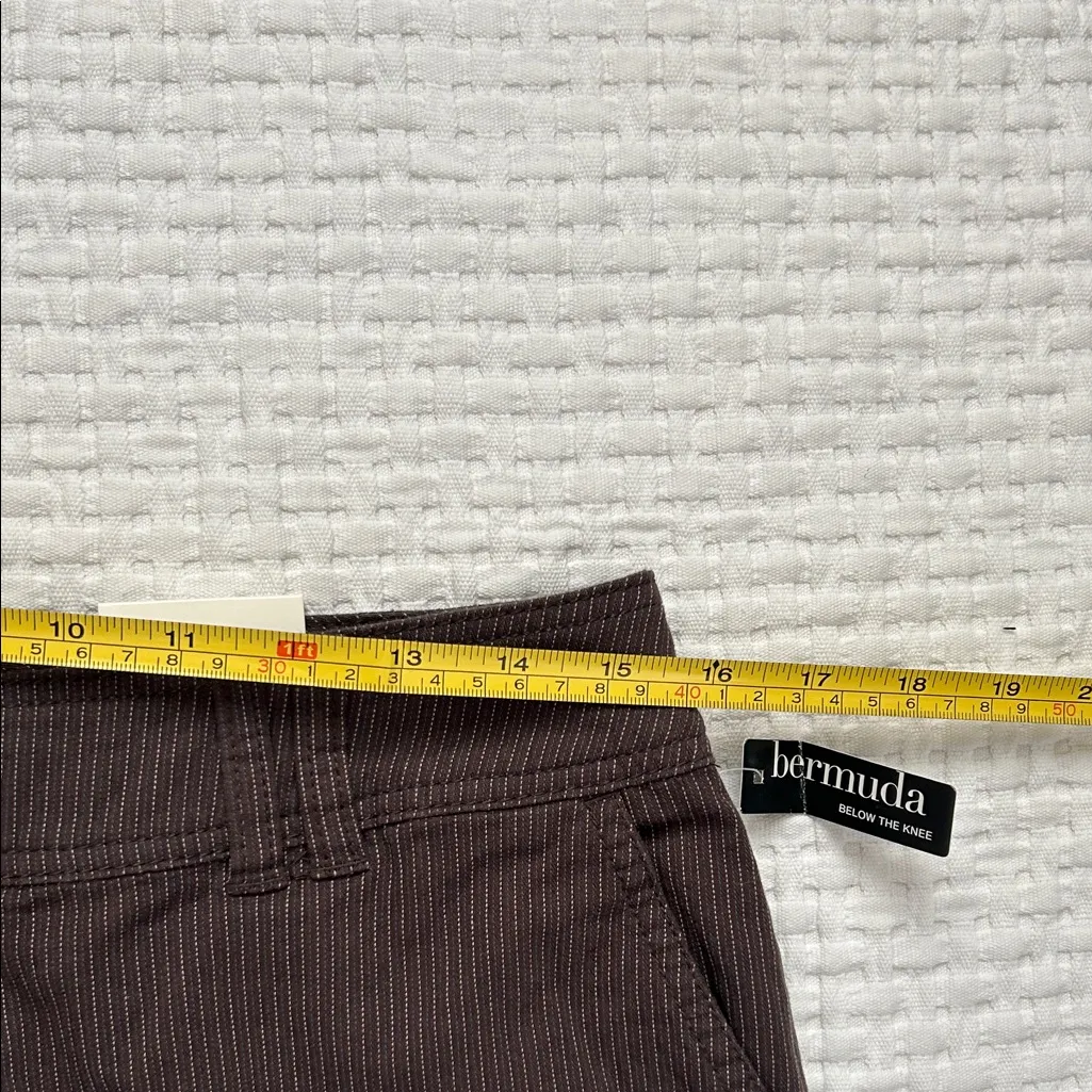a.n.a Chocolate Pinstriped Women's Shorts - Image 4