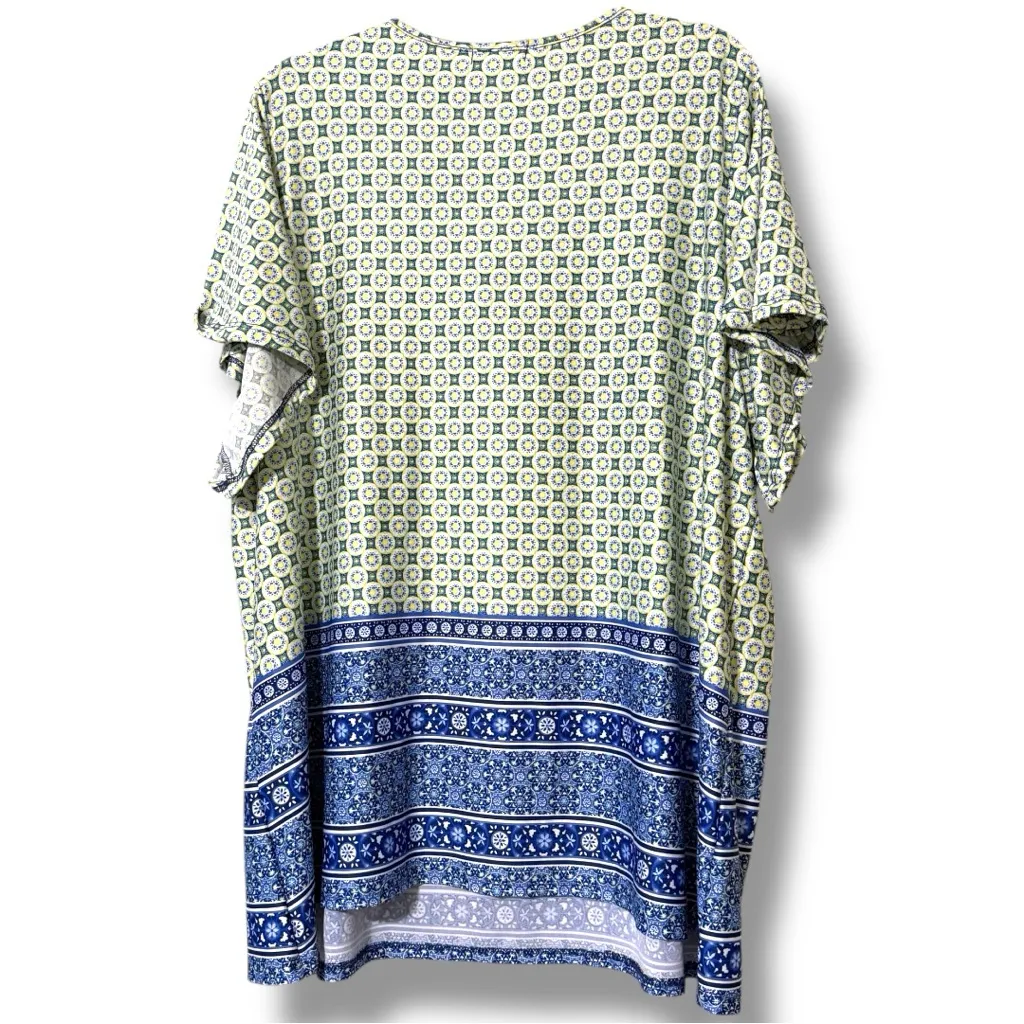 ESPRESSO women’s plus size 1X short sleeve geometric print scoop tie neck tshirt Green - Image 2
