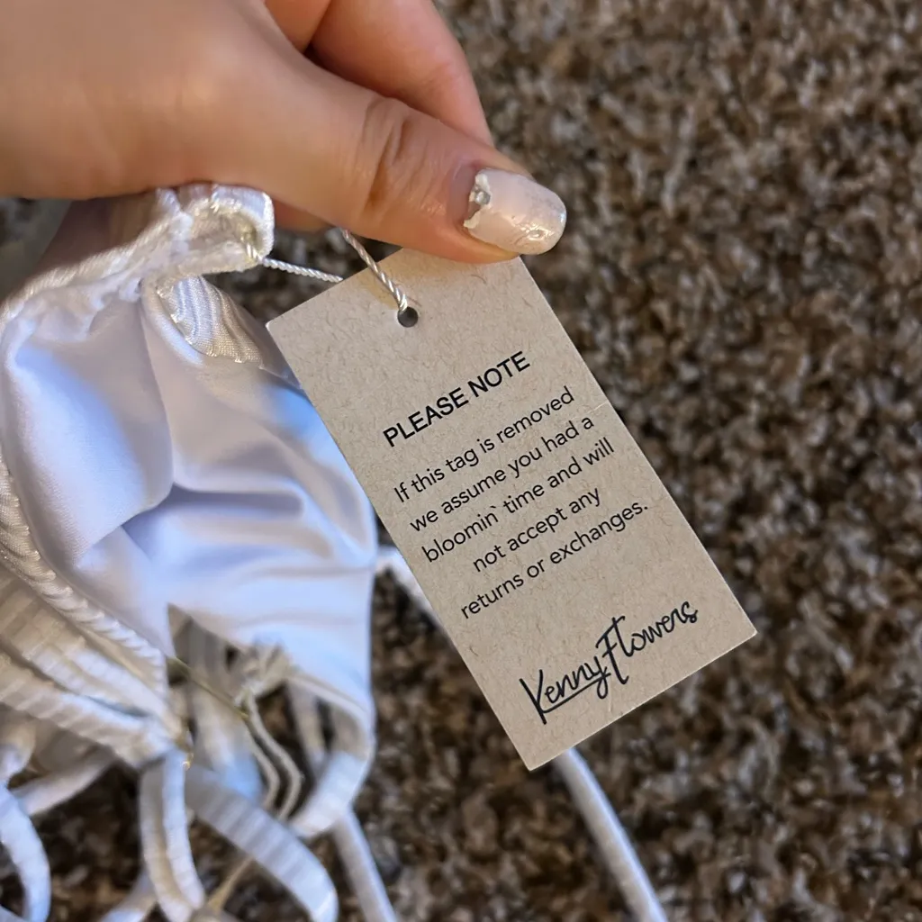 Kenny Flowers White Striped Underwire Bra Size M - Image 4