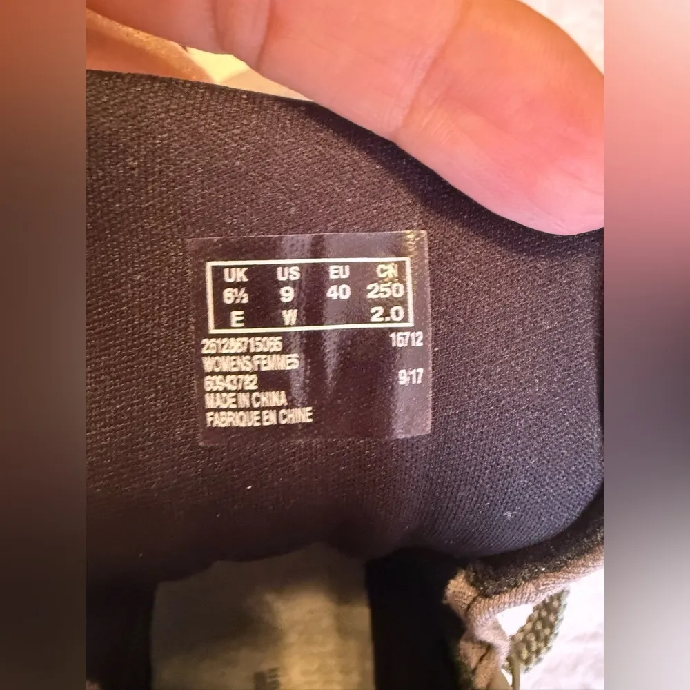 Cloudsteppers by Clarks Cabrini Cove Dark Grey boots winter comfy Women’s 9 W Gray - Image 5