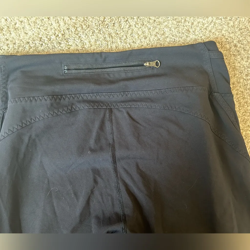 Lululemon Athletica Black Cropped Leggings - Image 2