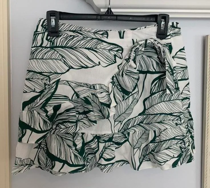 Mini Wrap Skirt Size M - Image 3
