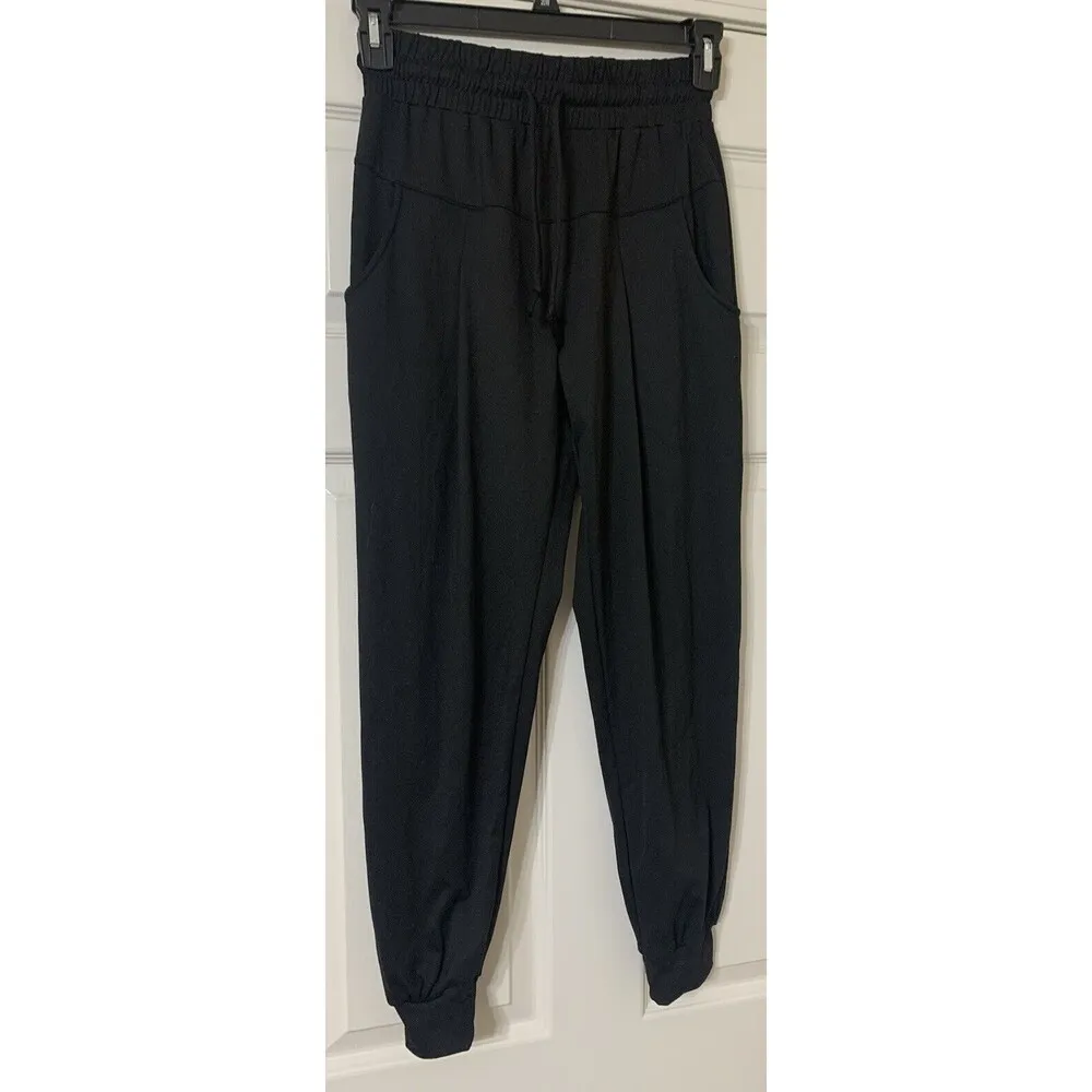 Zyia  Active Joggers Size Small Black With Drawstring And Pockets - Image 2