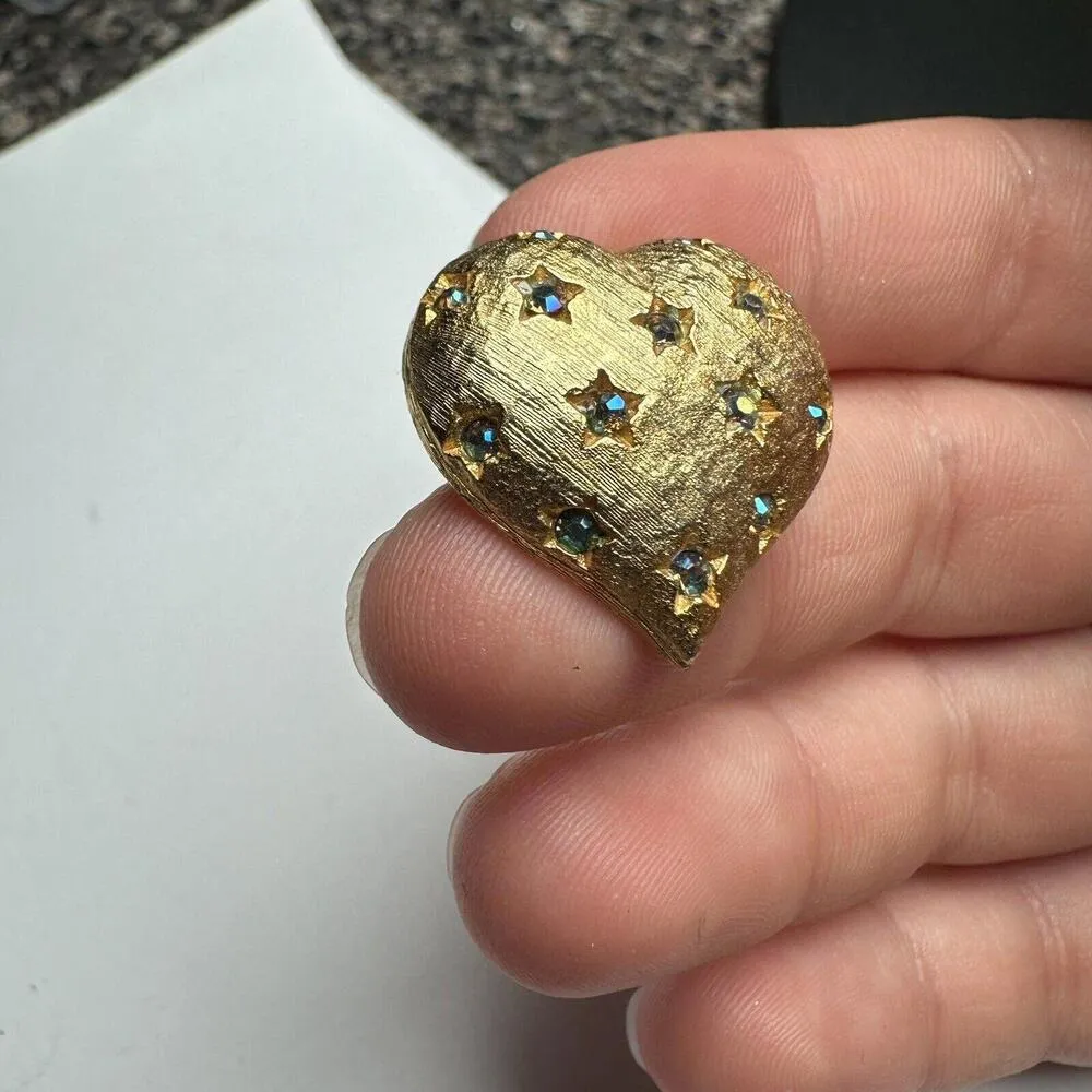 Vintage Weiss Blue Aurora Borealis Rhinestone Heart Gold Tone Brooch Pin Signed - Image 2
