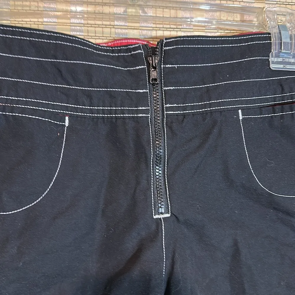 Nike Black and Red Front Zip and Pockets Swim Athletic Shorts XL 16-18 - Image 2