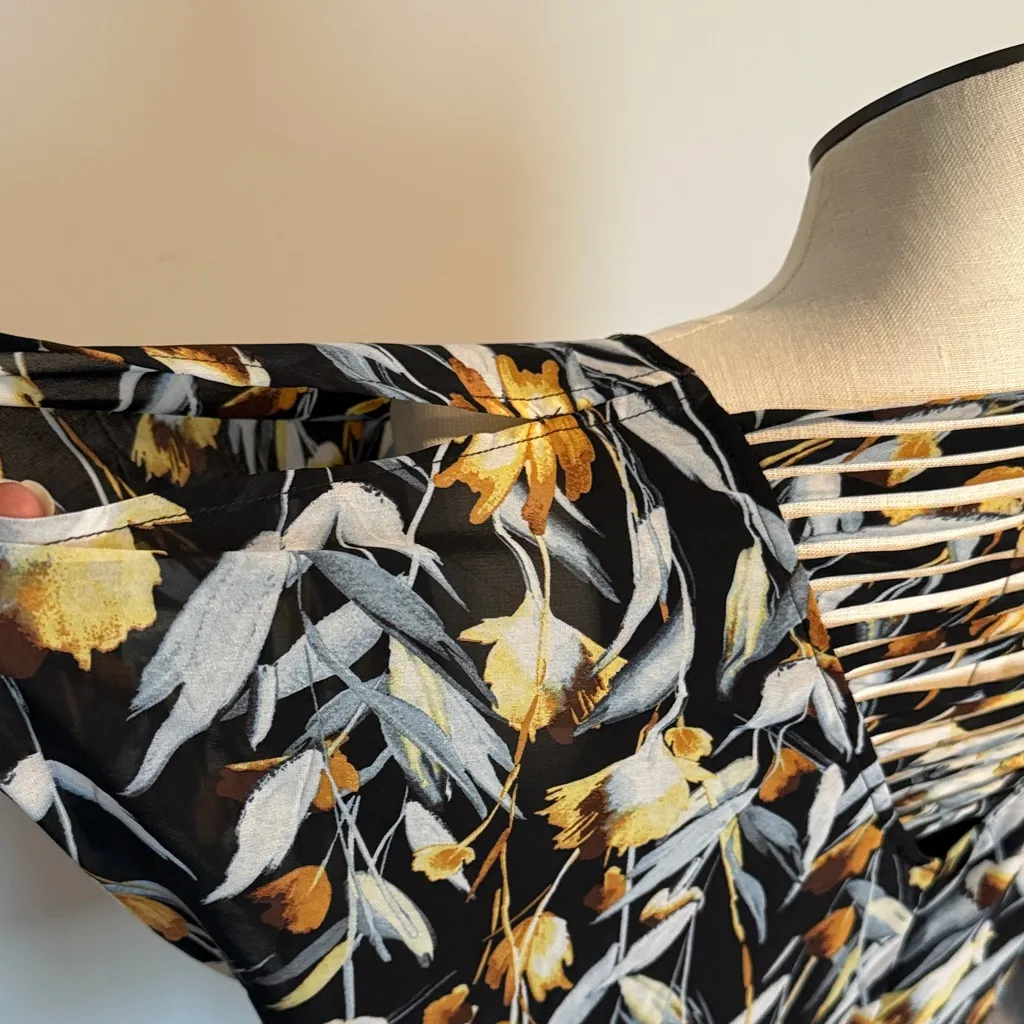 THALIA SODI Women's Blouse Cold Shoulders Multicolor Short Sleeve Size Medium - Image 7