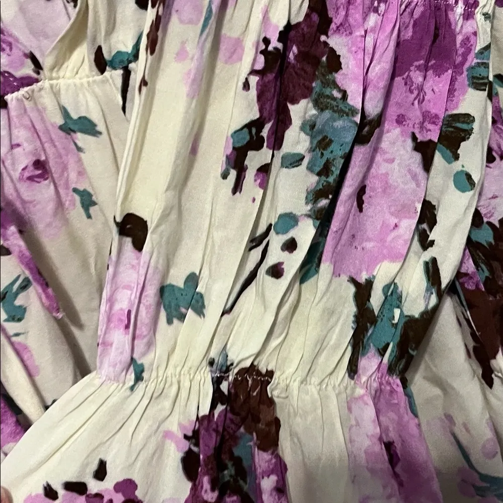 Wrangler flower print boho style blouse in small - Image 2