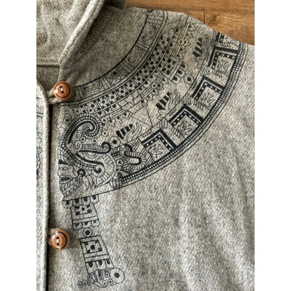 Vintage 1990's Wool Blanket poncho with button closing & fringe medium to large Gray Size undefined - Image 9